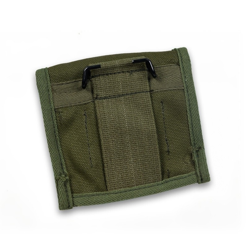 WWII WW2 US Army USMC Military Jungle First Aid Pouch Kit With Hook Hi-Q1945 gallery