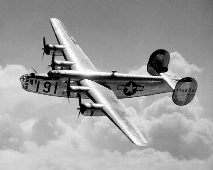 USAF Consolidated B-24 Liberator Bomber in flight WWII 8×10 Photo 234a