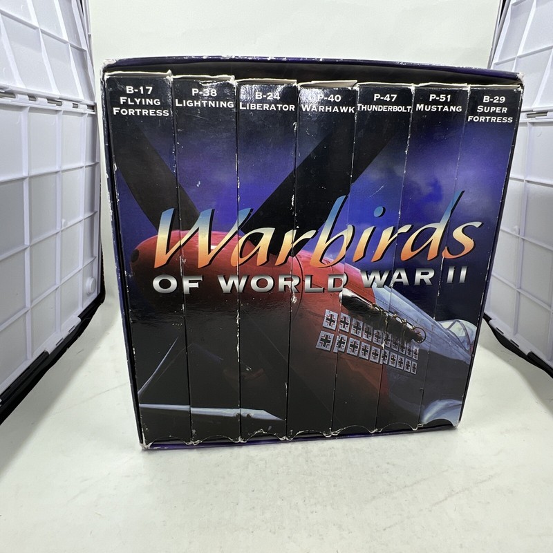 Warbirds of WW II VHS 7 Tape Set Preowned Good Condition Planes Angels 1939-1945