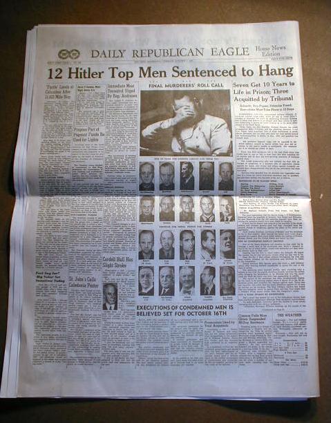 Coverage ofTHE HOLOCAUST in 15 WW II reprint Newspaper Headlines 1933-46 JUDAICA gallery