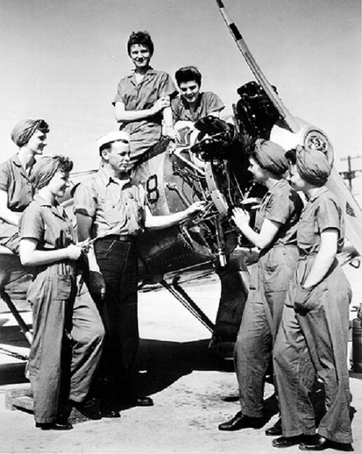 Women Mechanics Aircraft Repair Training, Rosie the Riveter 8×10 WWII Photo 171a